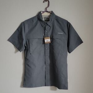 Eddie Bauer Men's Short-Sleeve Button-Down Shirt in Slate.